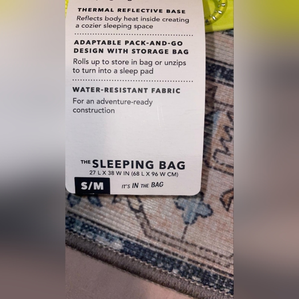 NWT DOG THERMAL SLEEPING BAG BY PETCO SZ S/M 27 L X 38 W inc (68 L X 96 W Cm) - Picture 7 of 10
